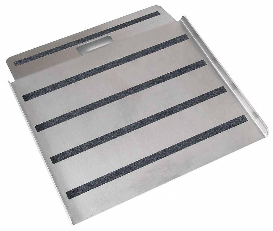 MAGLINER 27 InL X 27 InW Aluminum Curb Ramp Silver 20UZ25 ALCR