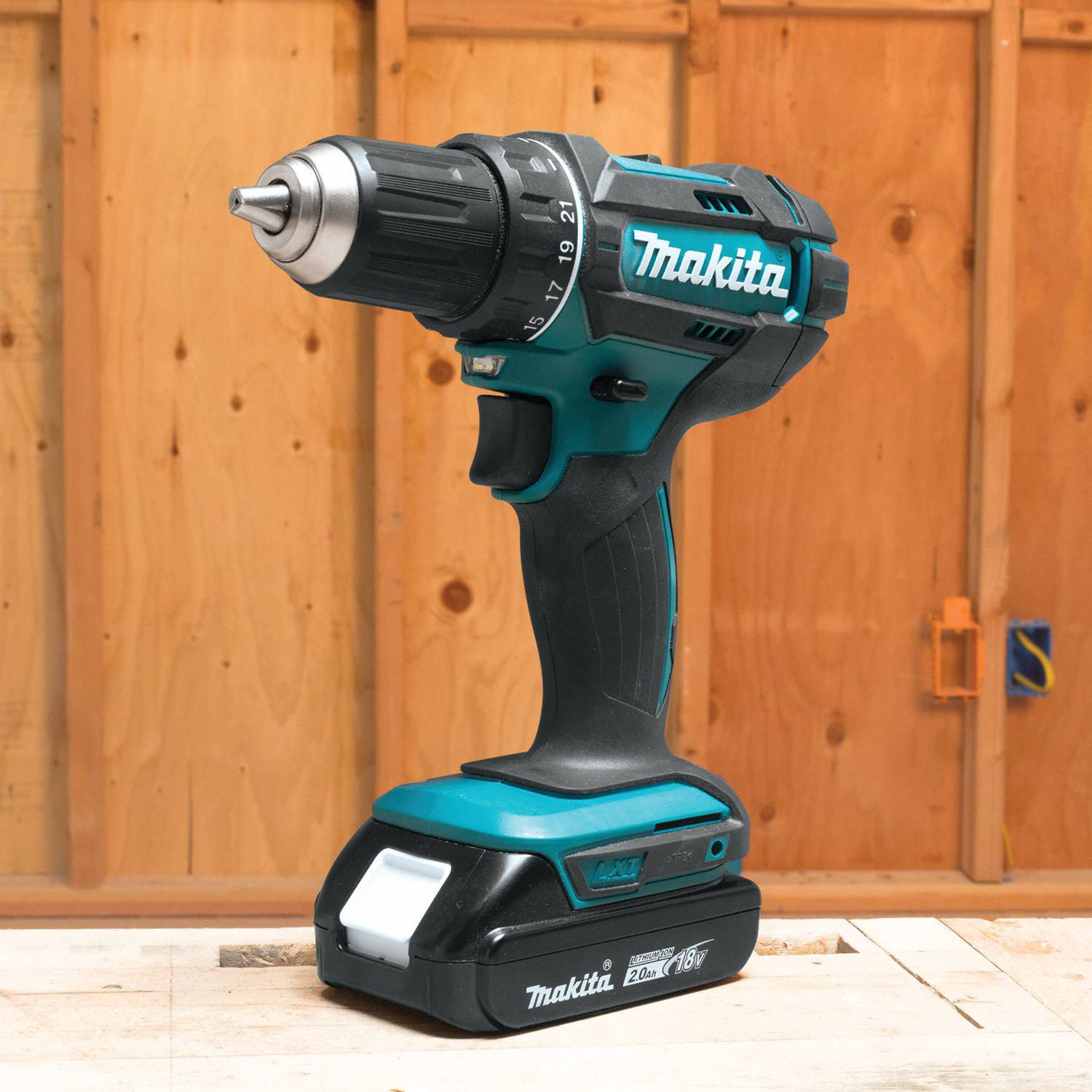 Makita Drill Kit Cordless In Lb To In Lb In Chuck Size