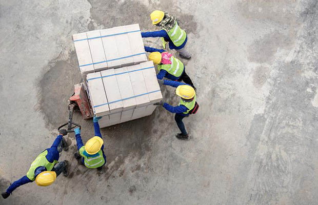 5 Tips To Build Teams That Can Overcome Challenges