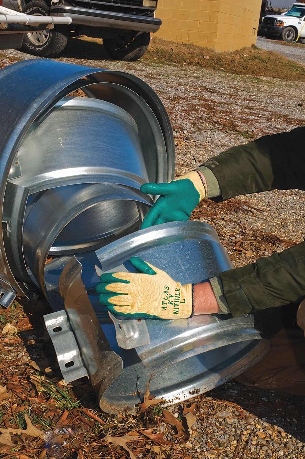 SHOWA KV350 NITRI-FLEX LITE GLOVES, YELLOW, XL/10, KEVLAR, ANSI/ISEA ABRASION 4/CUT A3