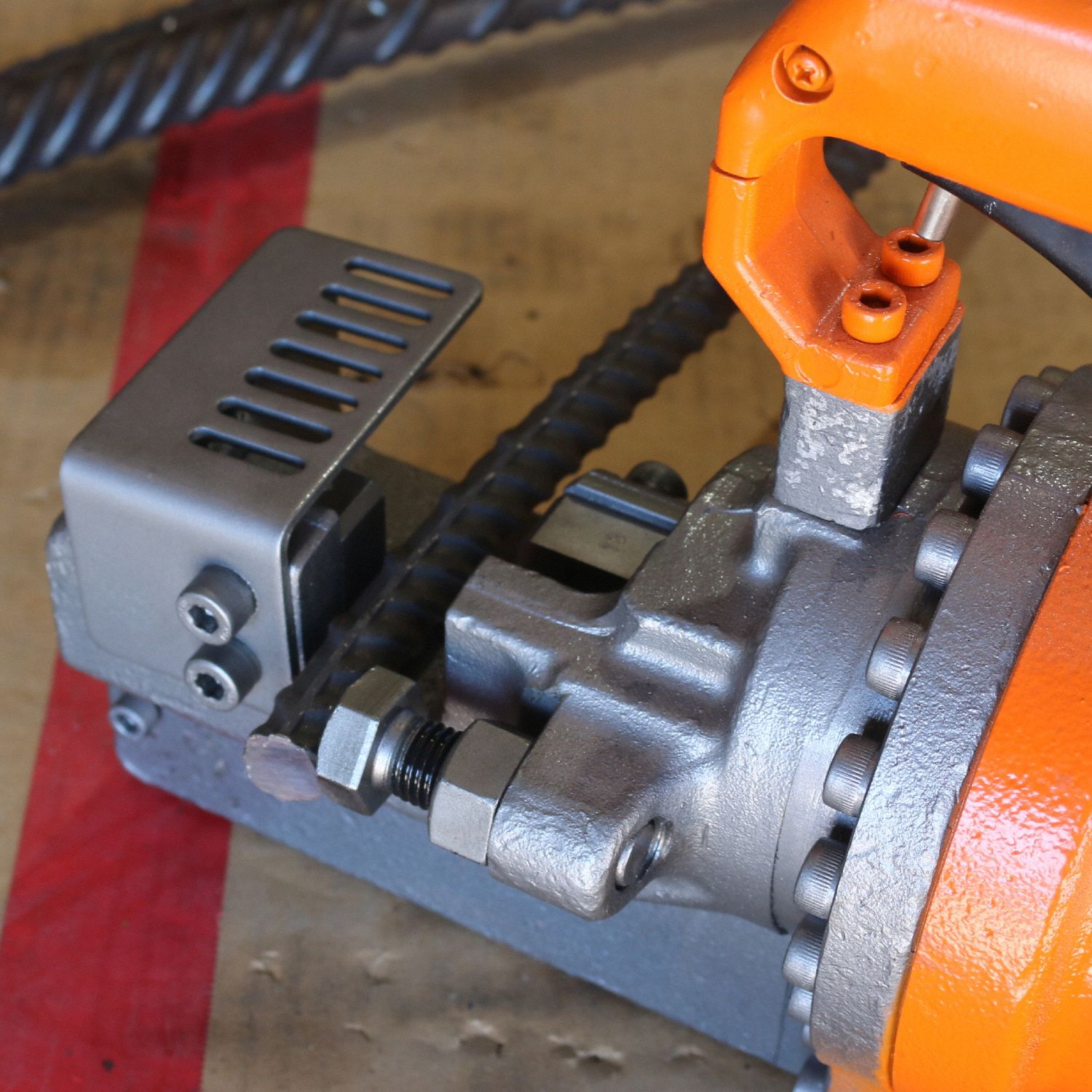 BN PRODUCTS USA Rebar Cutter Kit 8 Max. Cut Size, 49.6 lb Tool Wt
