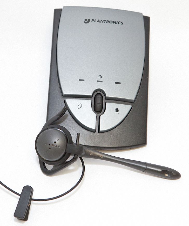 Small Office Headset System: Amplifier Base with 2-in-1 Convertible Headset