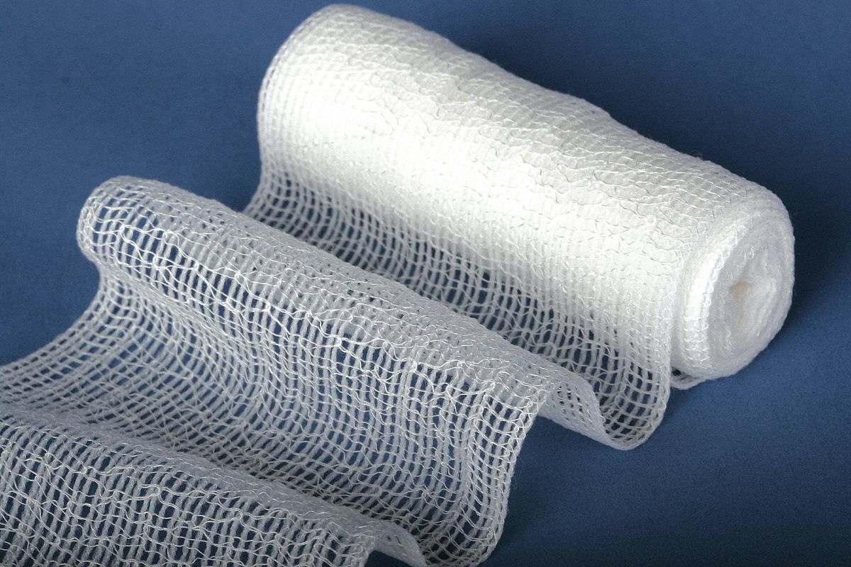 Medline Gauze Bandage Latex Free Sterile White Woven Rayon And Polyester Bulk 1 In Wd 12