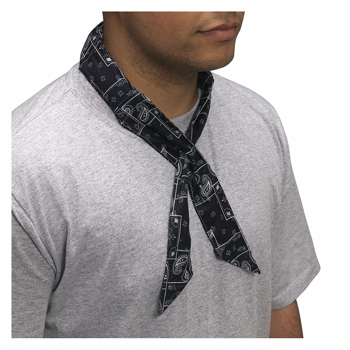 COOL-OFF BANDANA, COWBOY, 10 TO 15 MIN SOAK TIME, BLACK