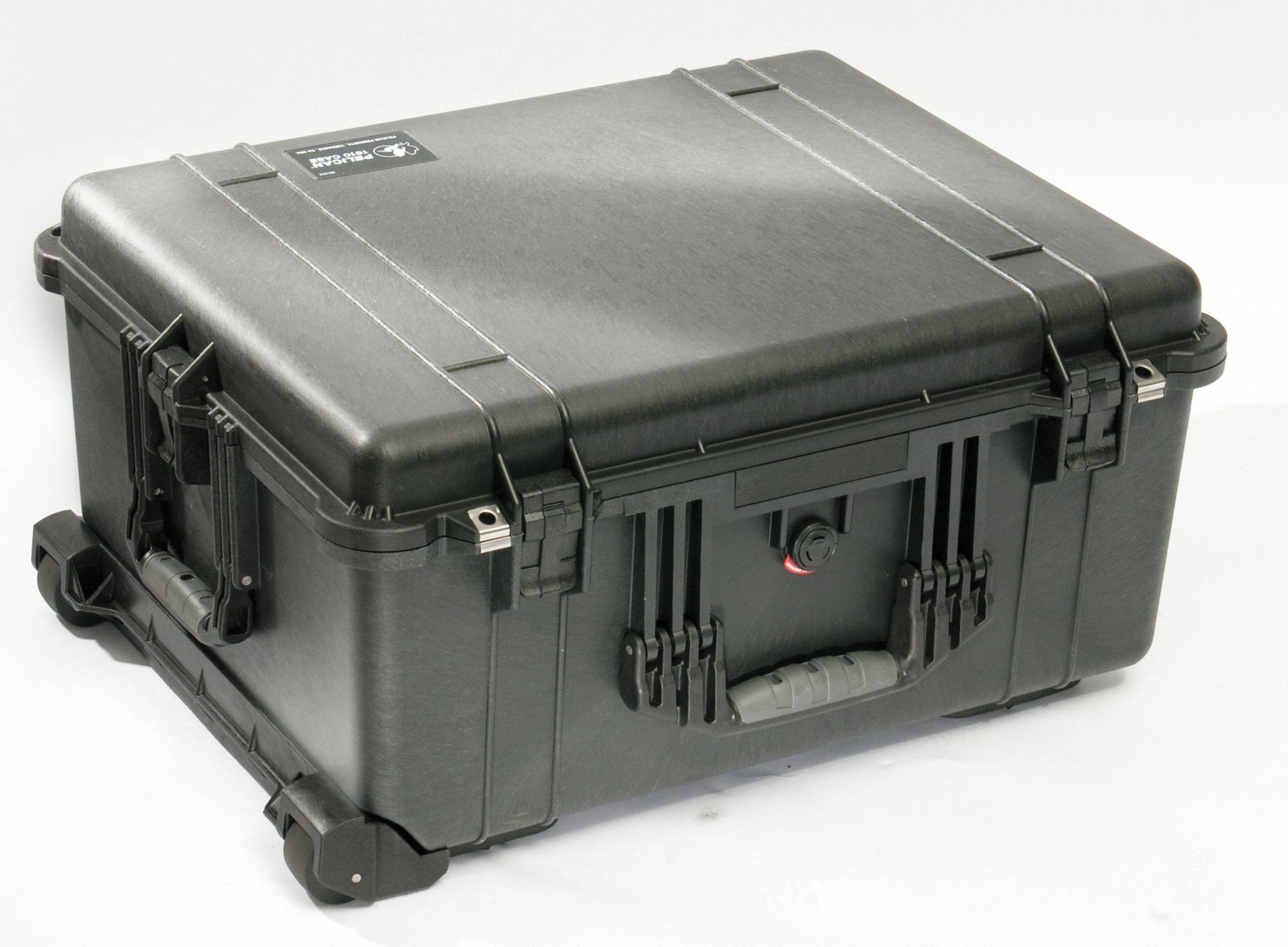 PELICAN Protective Case, 24-7/8