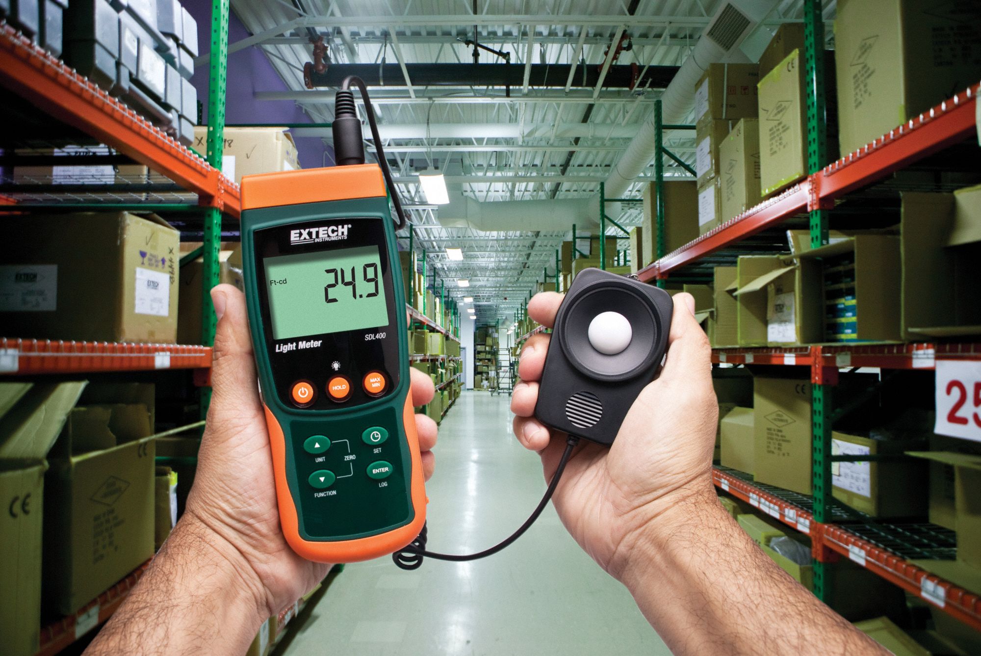 EXTECH Light Meter All Visible Light, Backlit LCD, SD Card and RS232