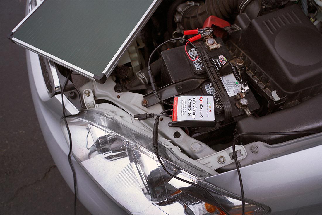 SCHUMACHER ELECTRIC Solar Battery Charger, Mounted Charger Style, For