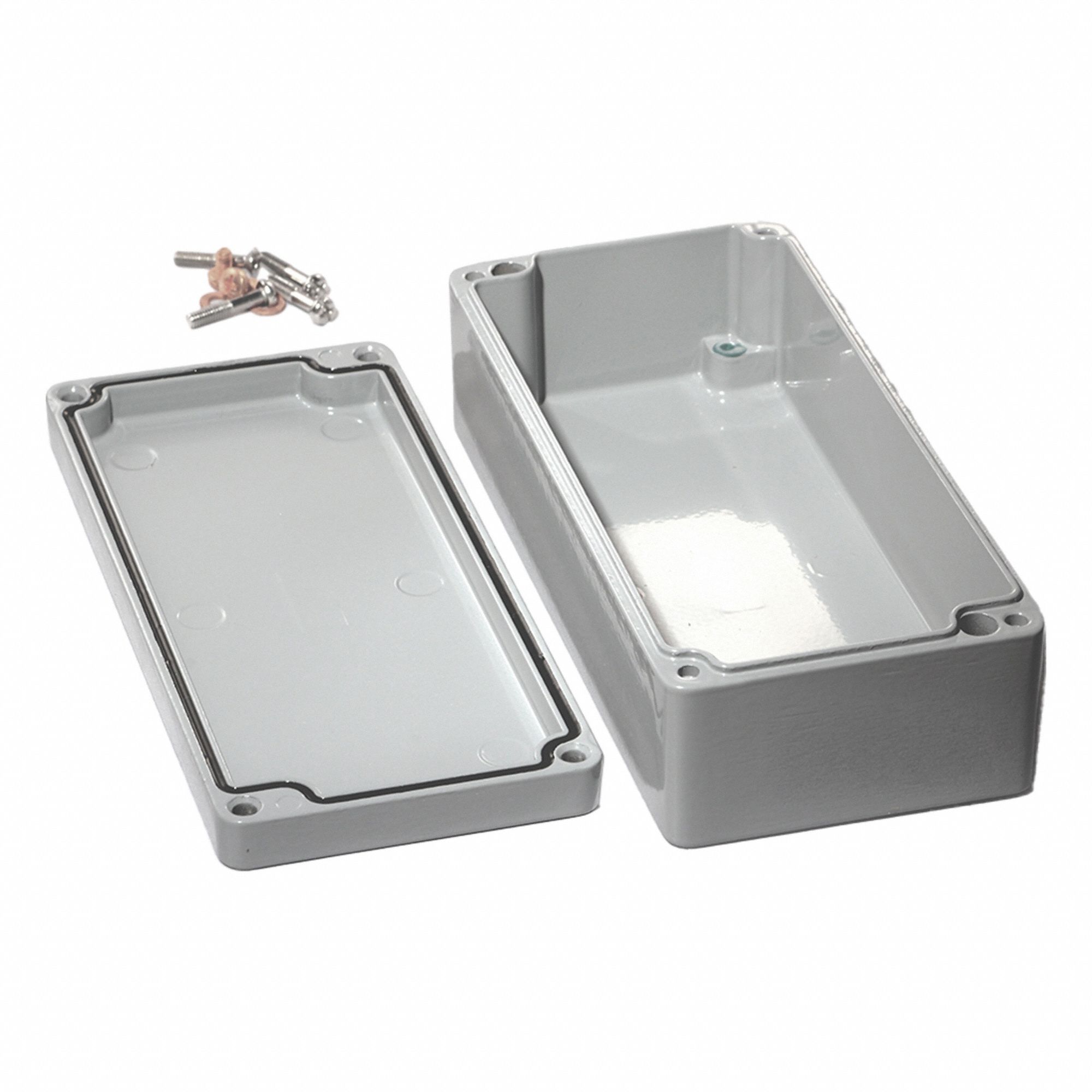 Enclosure: Die-Cast Aluminum, 6 in x 3 in x 2 in, NEMA 12/13/4/4X/6/6P, Screw On