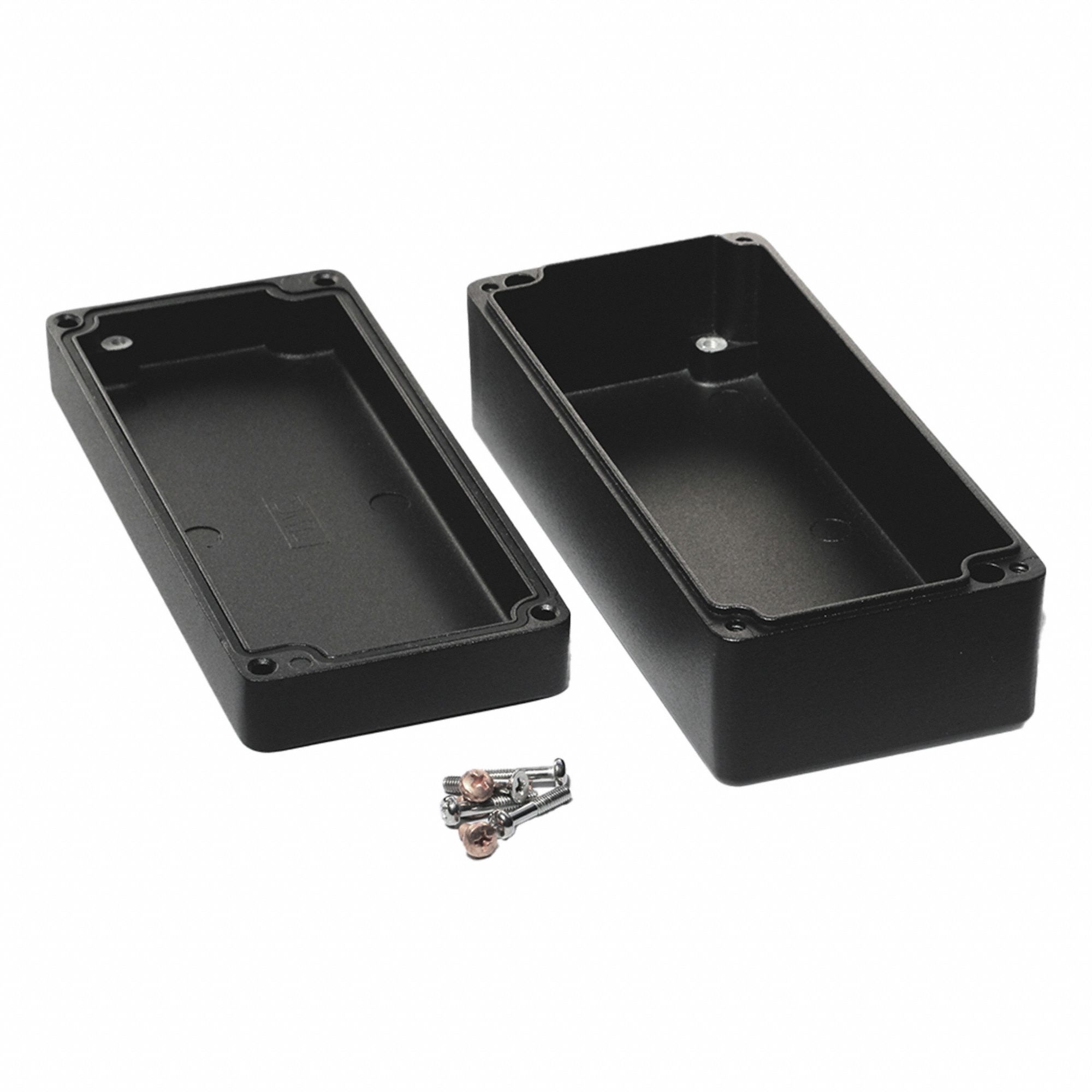 Enclosure: Die-Cast Aluminum, 6 in x 3 in x 2 in, NEMA 12/13/4/4X/6/6P, Screw On