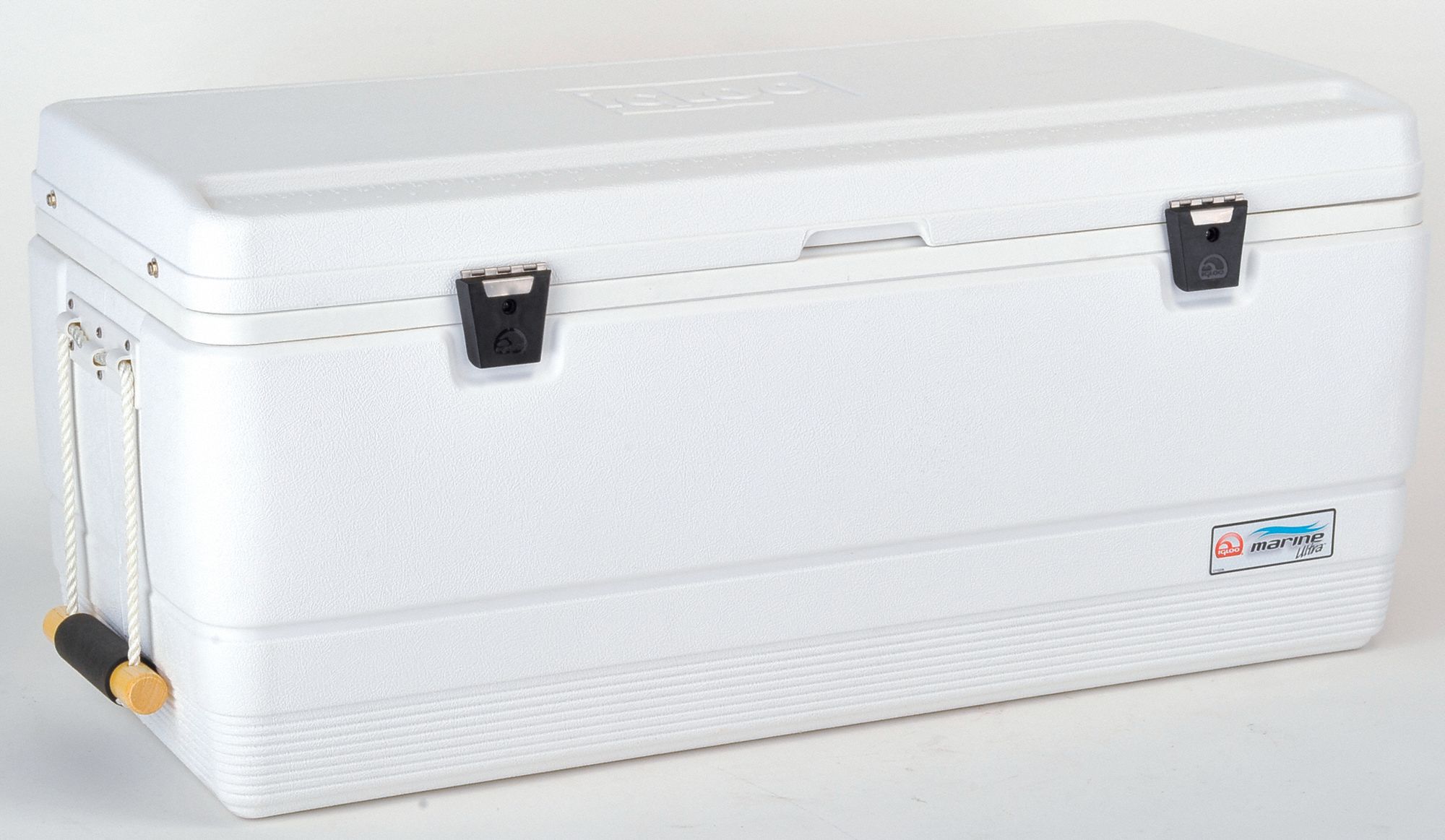 IGLOO Marine Chest Cooler 72 qt Cooler Capacity, 29 1/2 in Exterior Lg