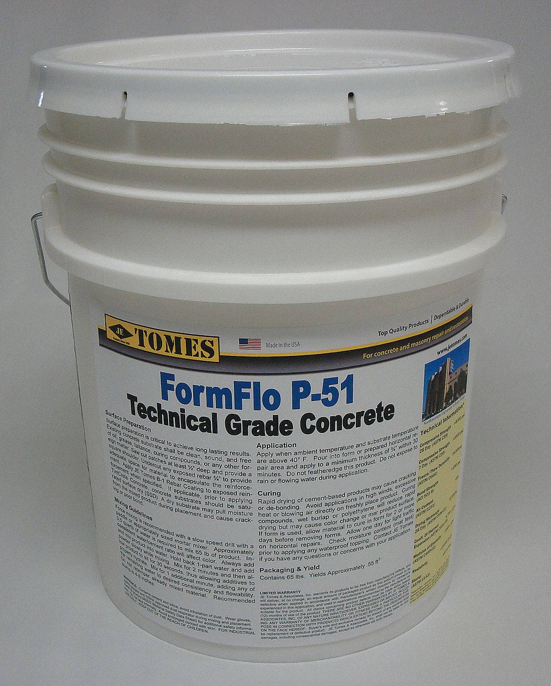 High Performance Pourable Concrete Mix: 65 lb, 30 min to 1 hr Starts to Harden