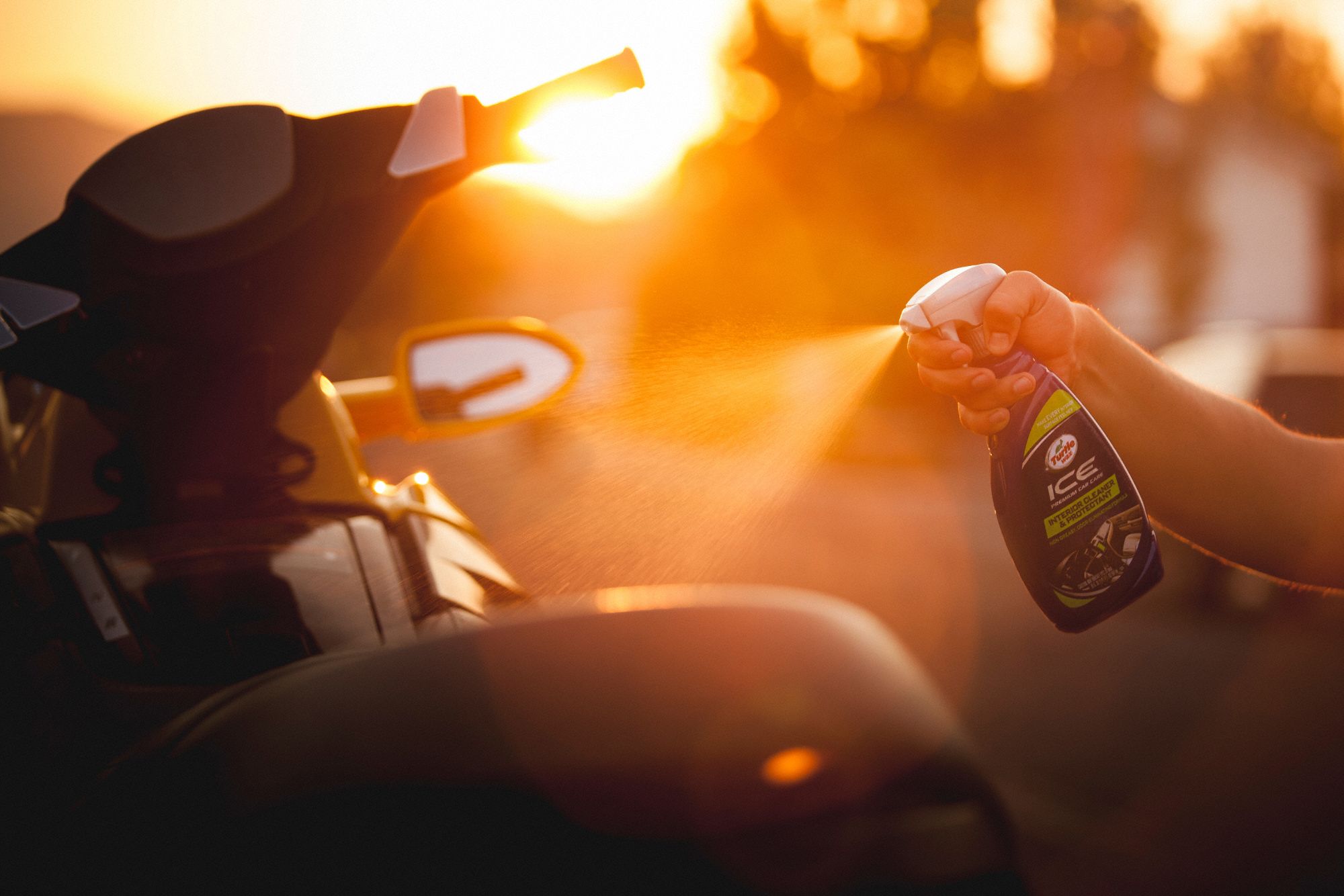 TURTLE WAX Interior Automotive Cleaner, 20 Oz, Spray 19D067T484R