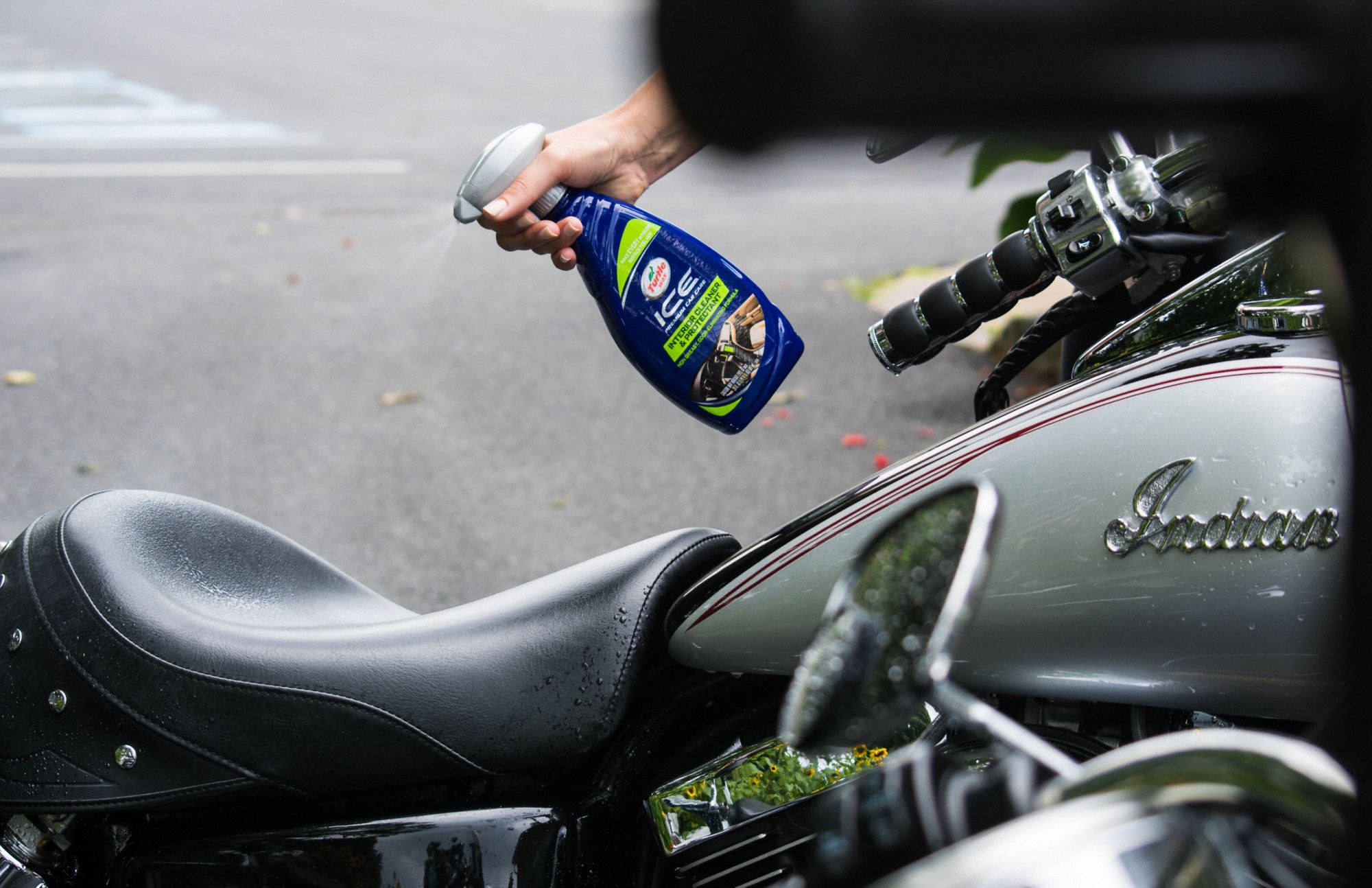 Turtle Wax Ice Interior Cleaner And Protectant