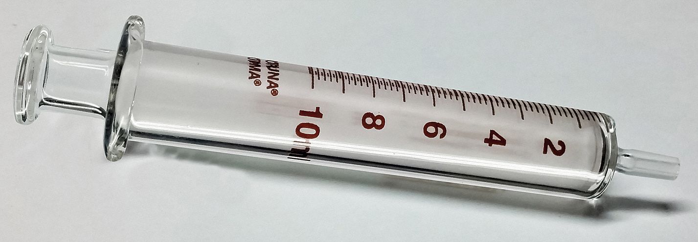 Reusable Glass Syringe: 10 mL Capacity