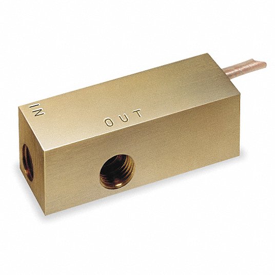 Gems Sensors FS-927 Series Brass Compact Flow Switch Elbow 1 gpm Flow Setting Normally Closed Piston Type 1/4 NPT Female 