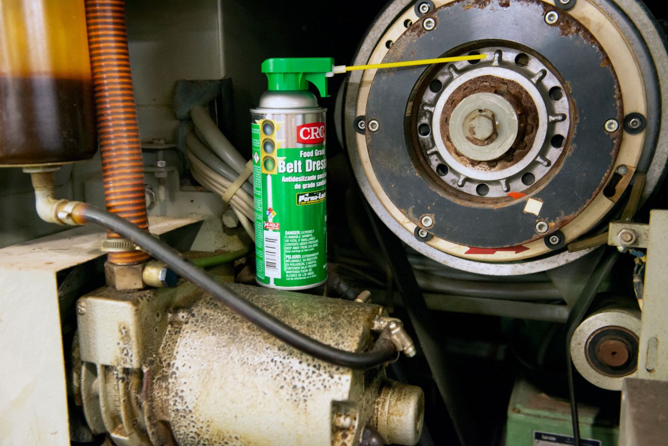 CRC Belt Dressing Lubricant 40° to 350°F, H1 Food Grade, No Additives