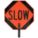 ENSEIGNE POUR CONTRÔLE DE LA CIRCULATION, 27X18PO, POIGNÉE, STOP/ RALENTIR, PLASTIQUE