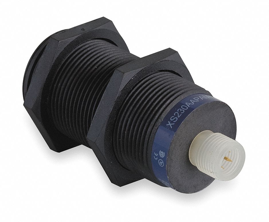 Inductive Cylindrical Proximity Sensor: Built-in Connector, Unshielded, PNP