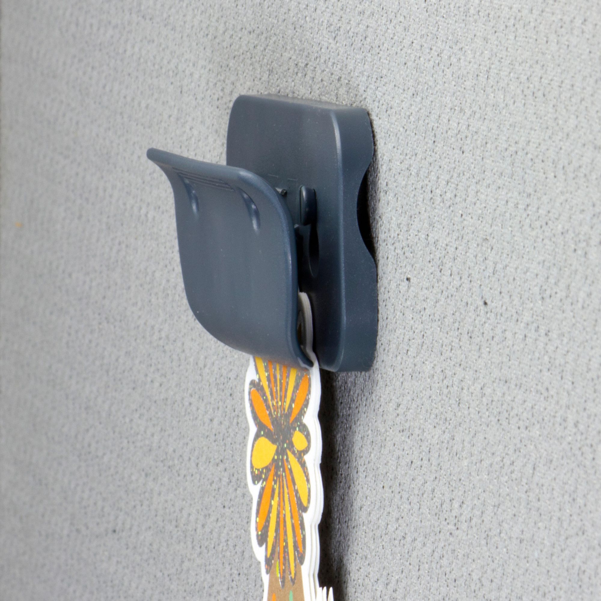 OFFICEMATE Gray Cubicle Wall Panel Clip, 3 in W Size 1MLK929162