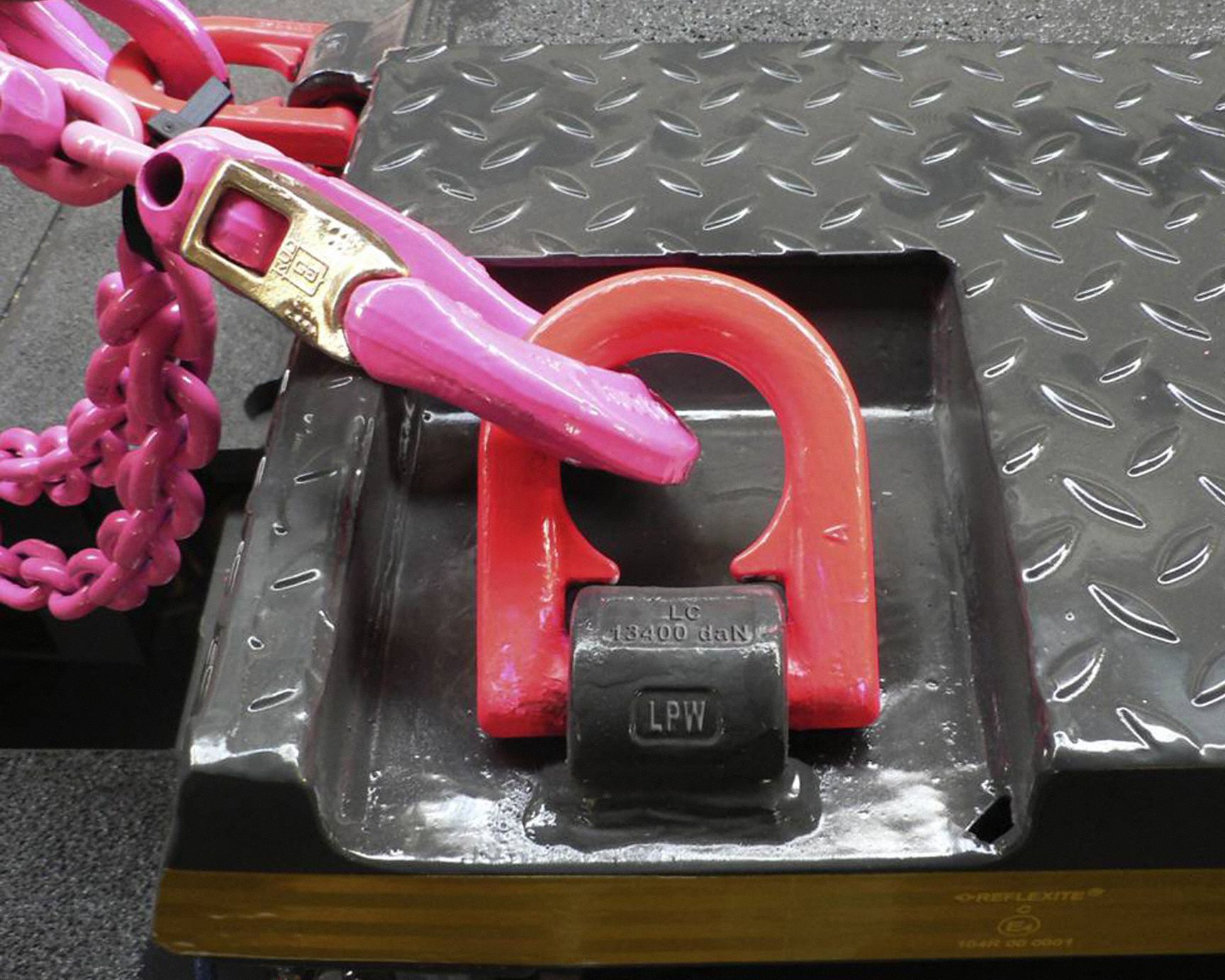 RUD CHAIN WeldOn Hoist Ring, 3,300 lb Working Load Limit, 180° Pivot 1MLW57993035 Grainger