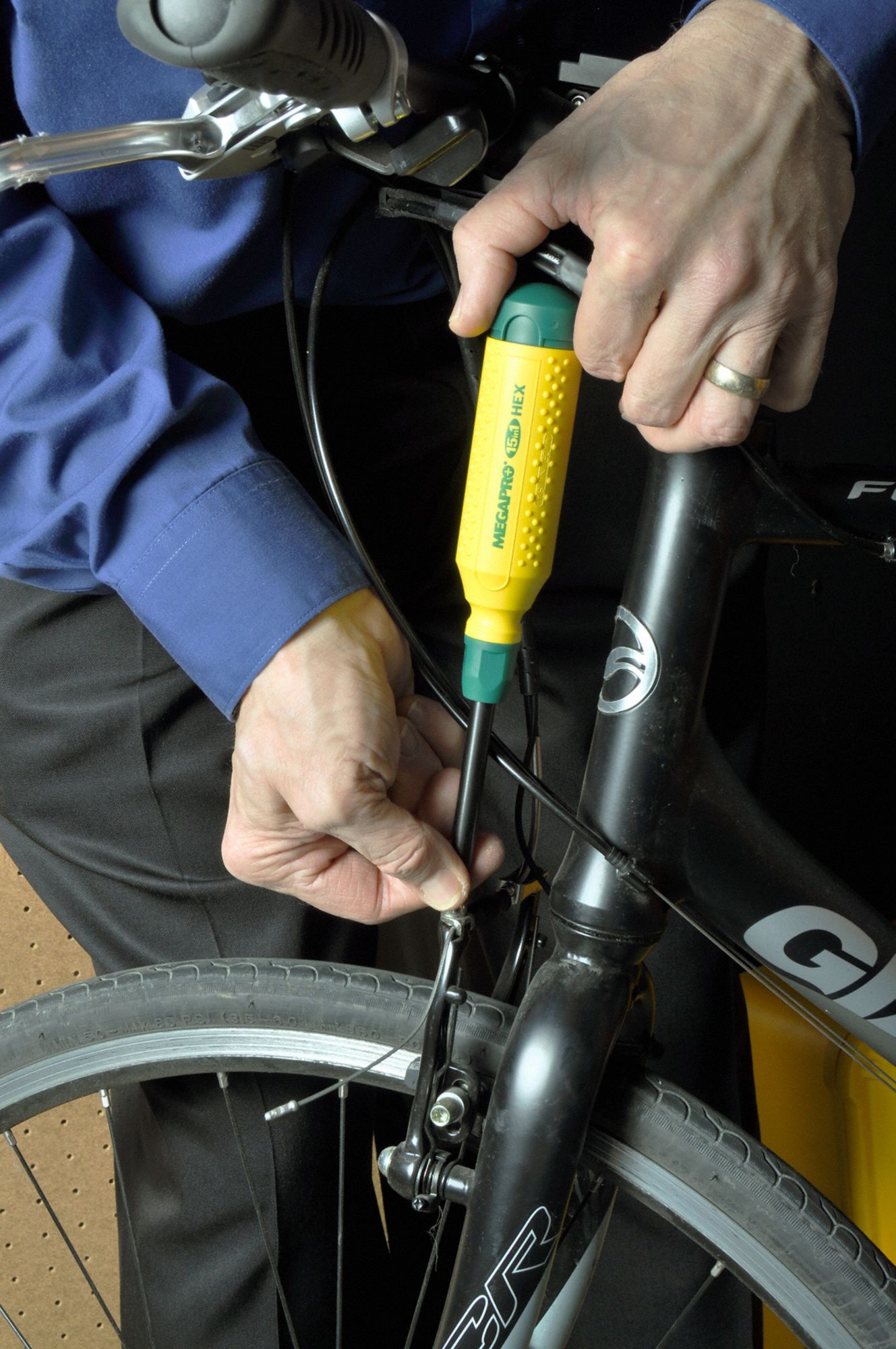 MEGAPRO MultiBit Screwdriver, Hex, Quick Change, Alloy Steel, Number