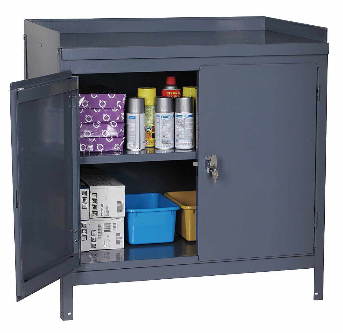 1W703 - Cabinet Work Table