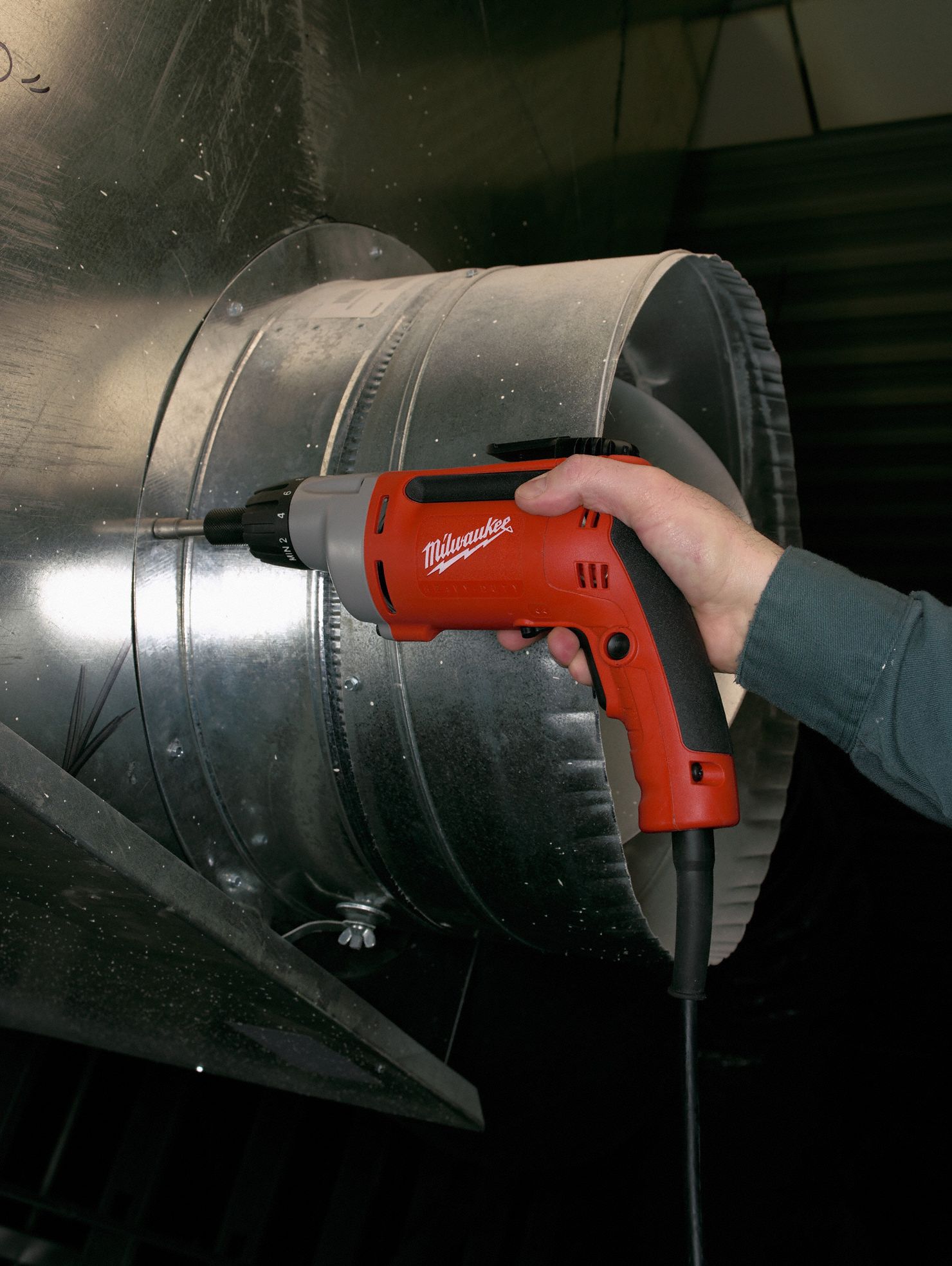 MILWAUKEE Screw Gun, Corded, 0 ftlb to 140 inlb, 2,500 RPM 1XEL7