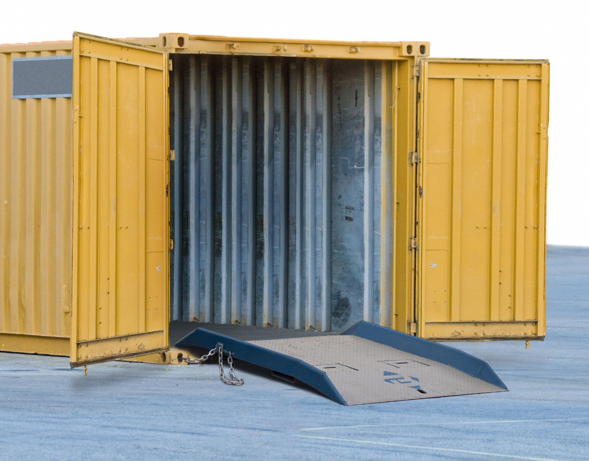 BLUFF 84 inL x 72 inW Steel Container Ramp; Load Capacity 20,000 lb