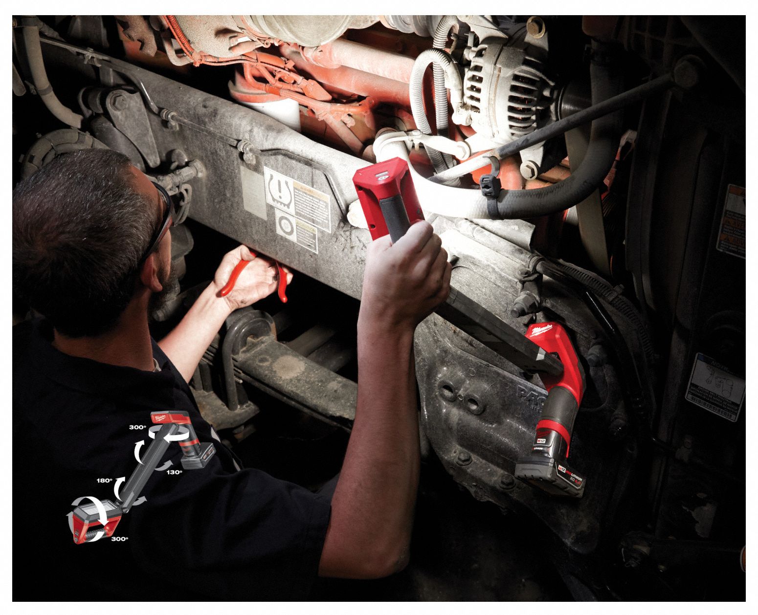 MILWAUKEE Cordless Underbody Light Kit M12, Battery Included, 1,200 lm