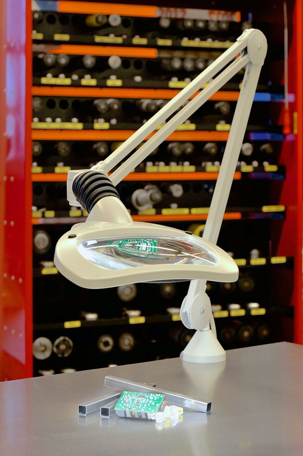 VISIONLUXO Rectangular Magnifier Light Magnifier Light, 2.25x, 600 lm, 5 Diopter, Gray, Clamp