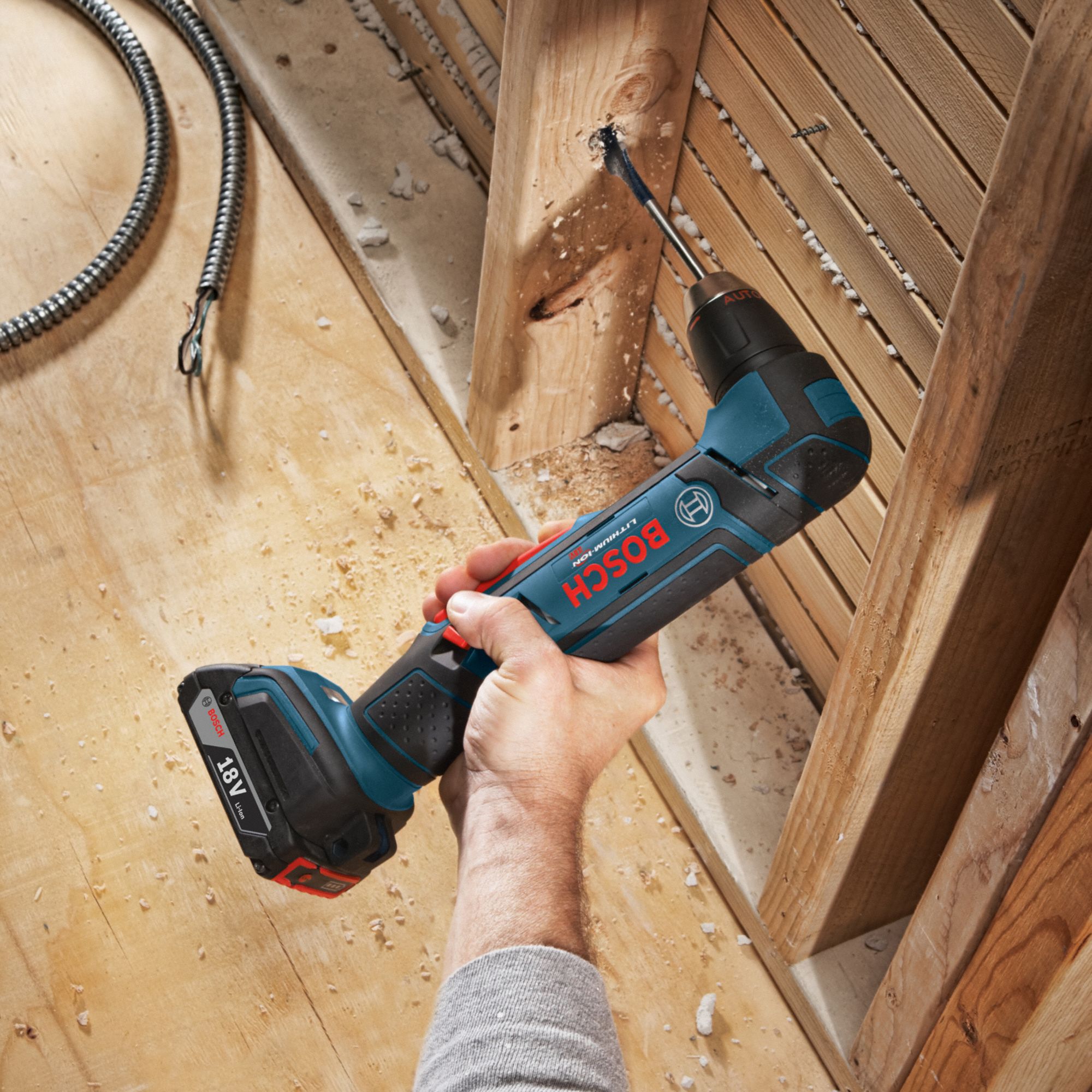 BOSCH Drill Kit, Cordless, 0 inlb to 160 inlb, 1/2 in Chuck Size