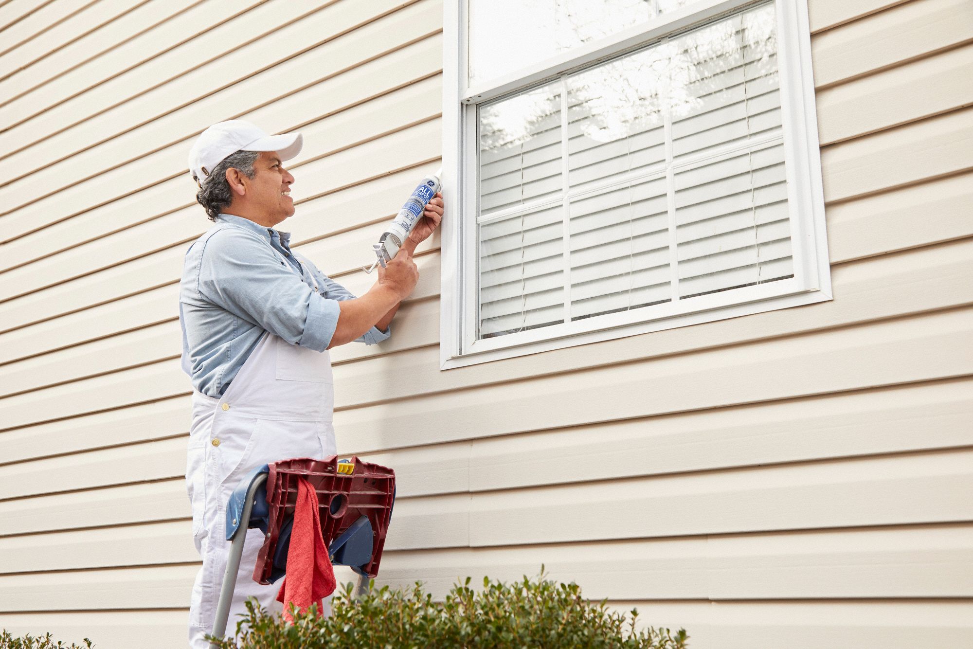 GE Bronze Window and Door Sealant, Silicone, 10.1 oz Cartridge 22N765