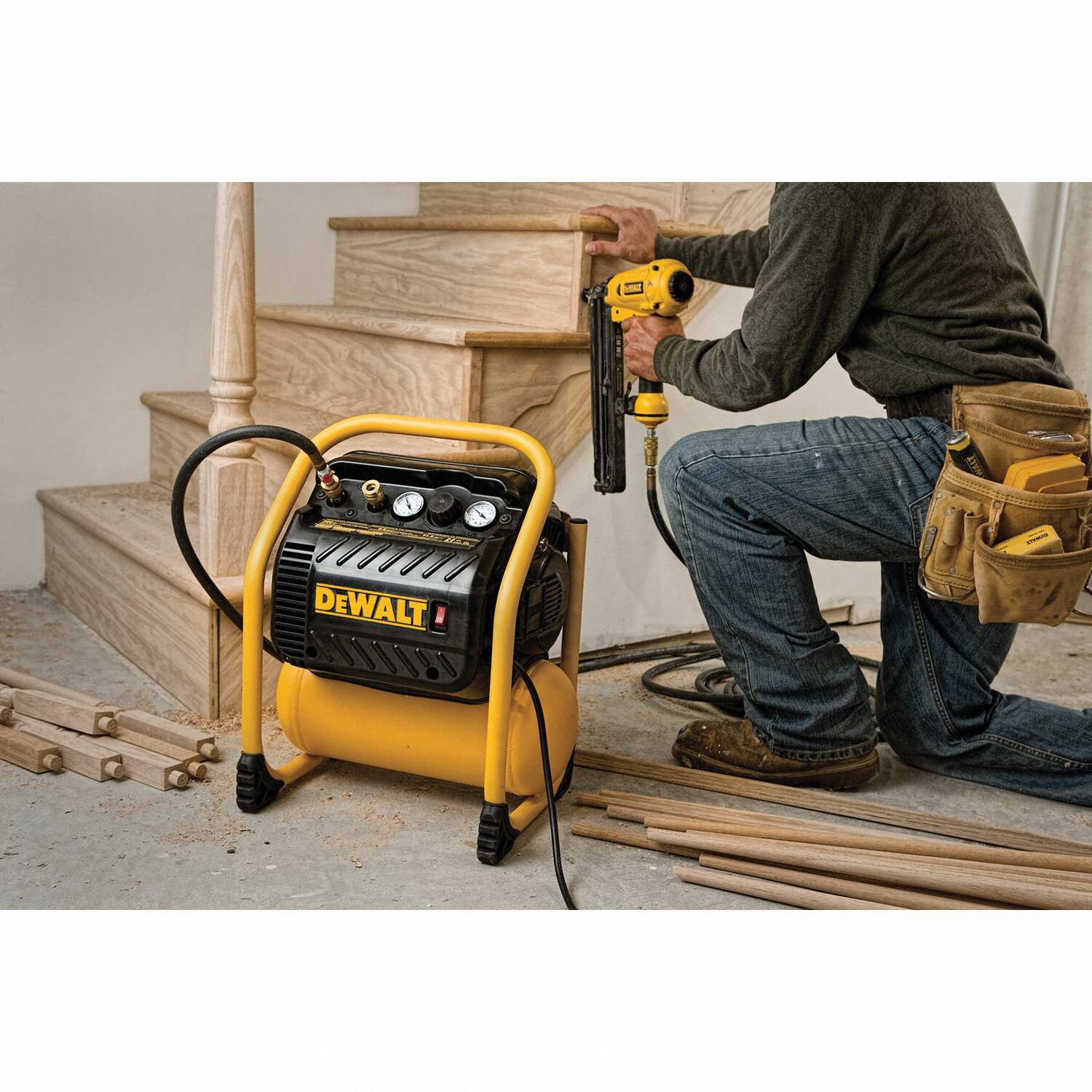 DEWALT Portable Air Compressor Quiet, Oil Free, 2.5 gal, Hot Dog, 1.1