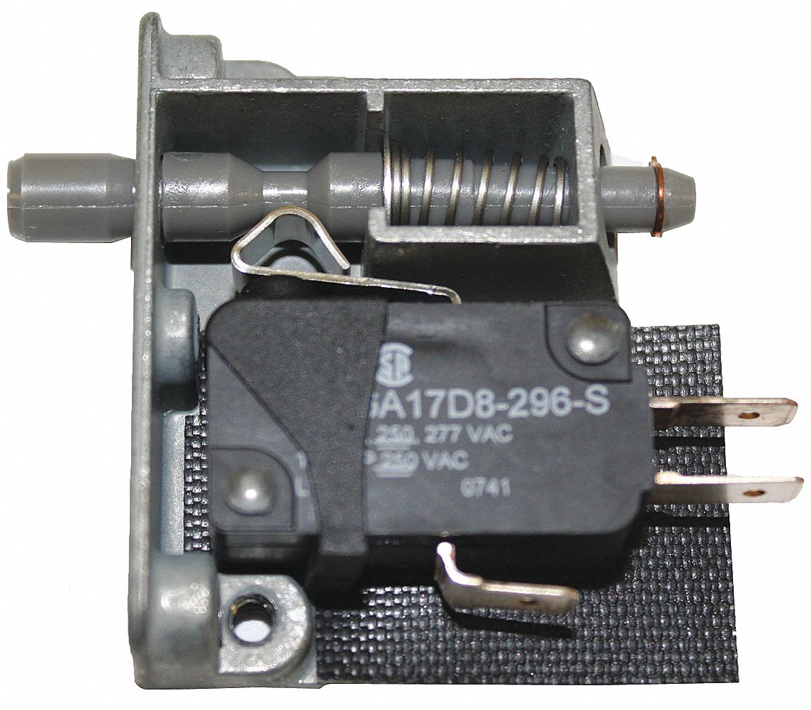 23Z969 - Door Switch SPDT Quick Conn Terminals 5A
