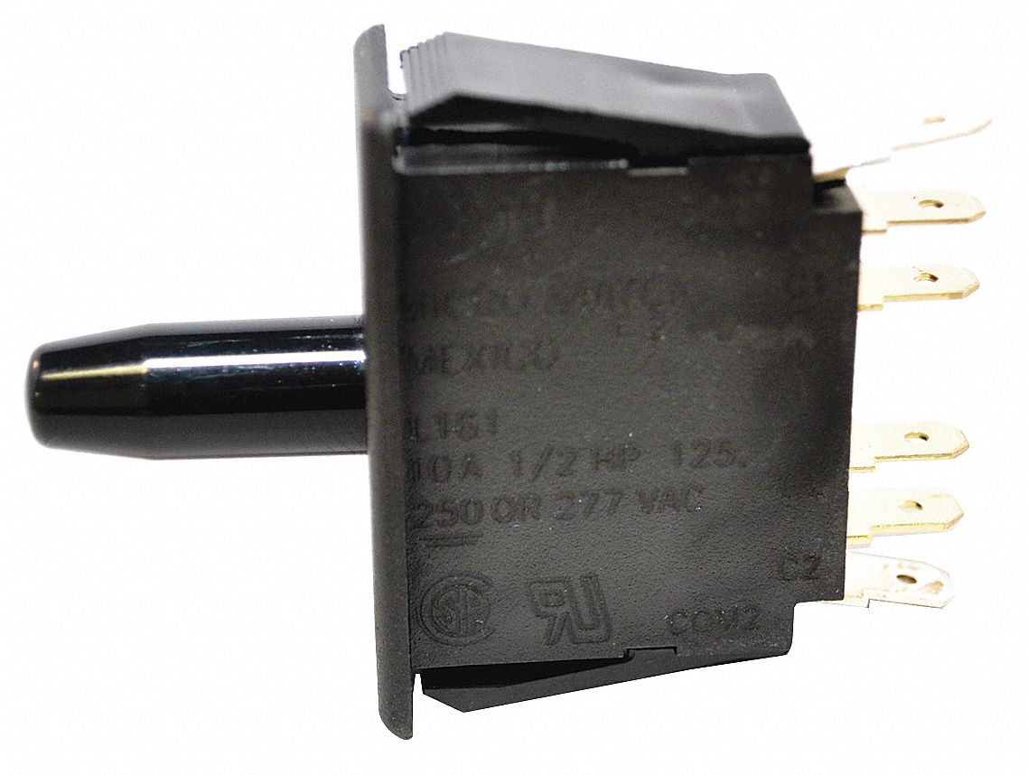 Snap Action Switch: Plunger Actuator, 2NO/2NC, Quick Connect