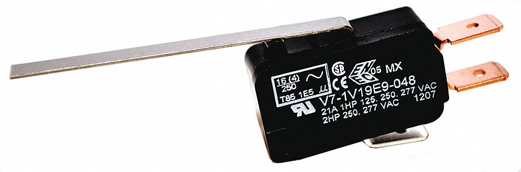 Miniature Snap Action Switch: Lever Actuator, 1NO/1NC, Quick Connect