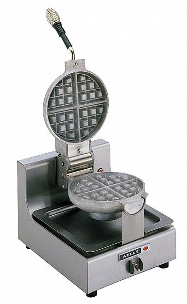 Belgian Waffle Baker: 7 in Cooking Surface Wd