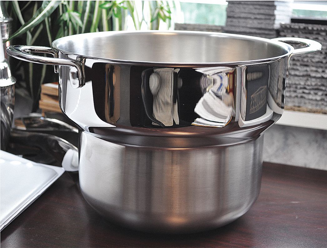 Soup Station: 6 qt Capacity, 13 5/8 in Overall Wd, 7 1/2 in Overall Ht, Lift-Off, Silver