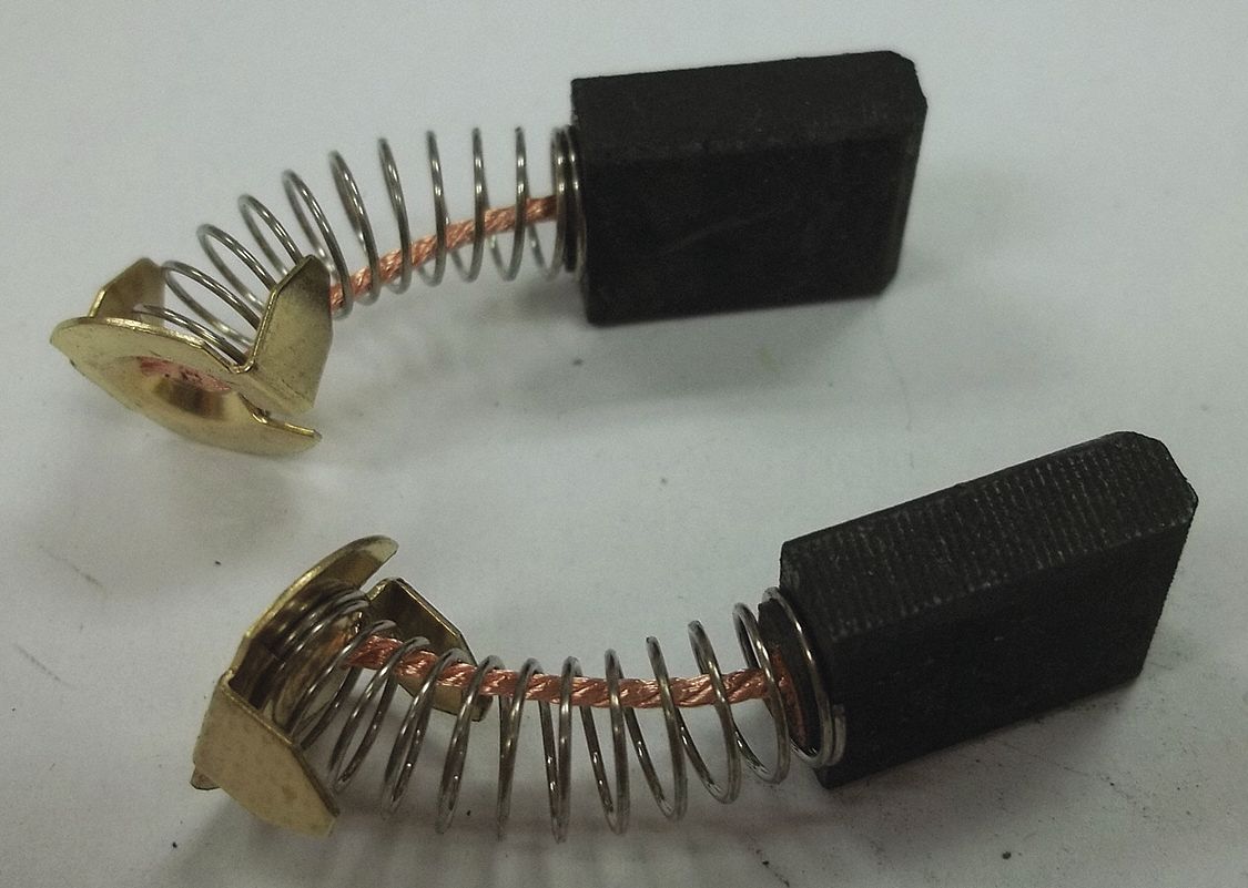 Makita Cb154 194986-9 Carbon Brush Set, Carbon Brush Set