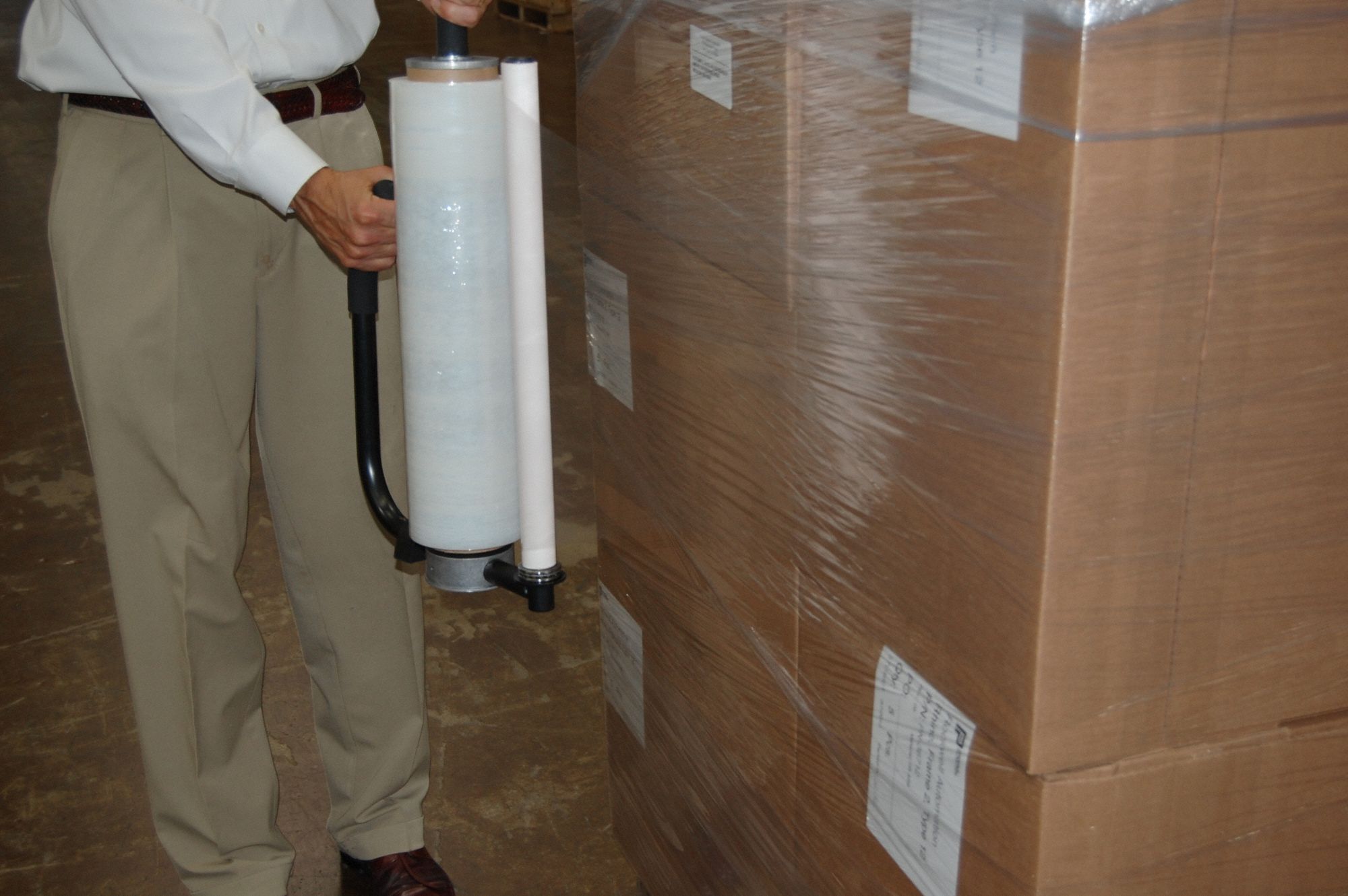 ENCORE Stretch Wrap Dispenser, Dispenser Style Bar Handle Dispenser