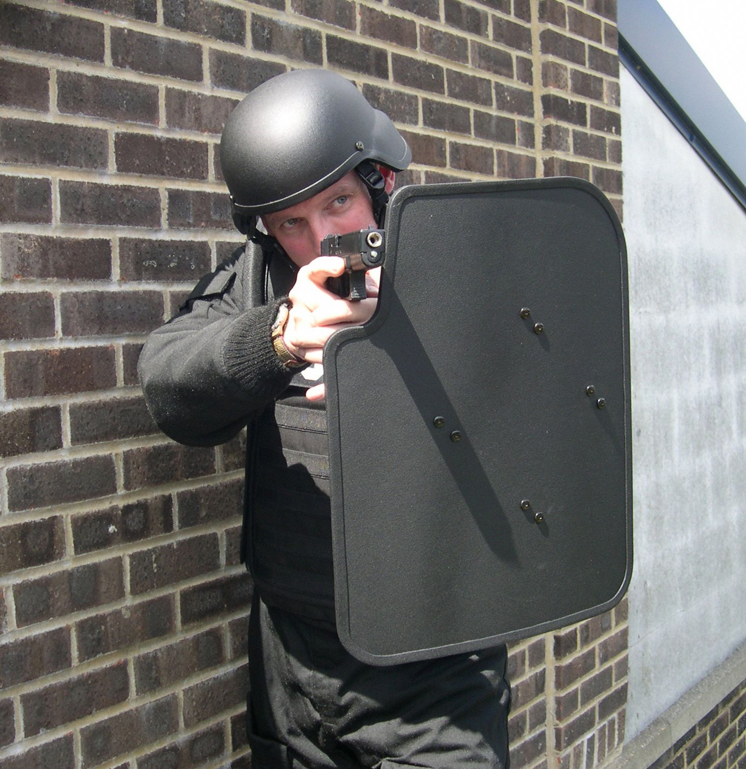 United Shield Curved Police Tactical Shield Protection Level Iiia 16