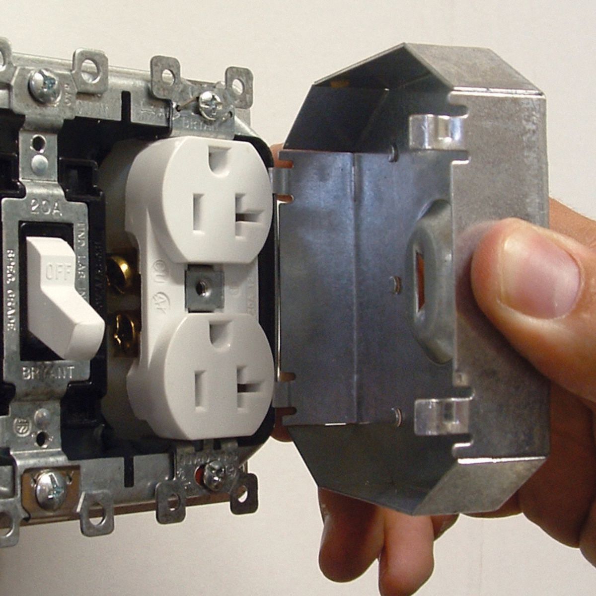 RACO Electrical Box Cover Octagon, 2 Gangs, 3/4 in Dp, 4 in Wd, 4 in