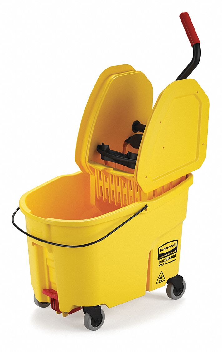 RUBBERMAID COMMERCIAL PRODUCTS Spray Mop Kit: Hook-and-Loop Connection, 18  in Mop Head Wd, Yellow