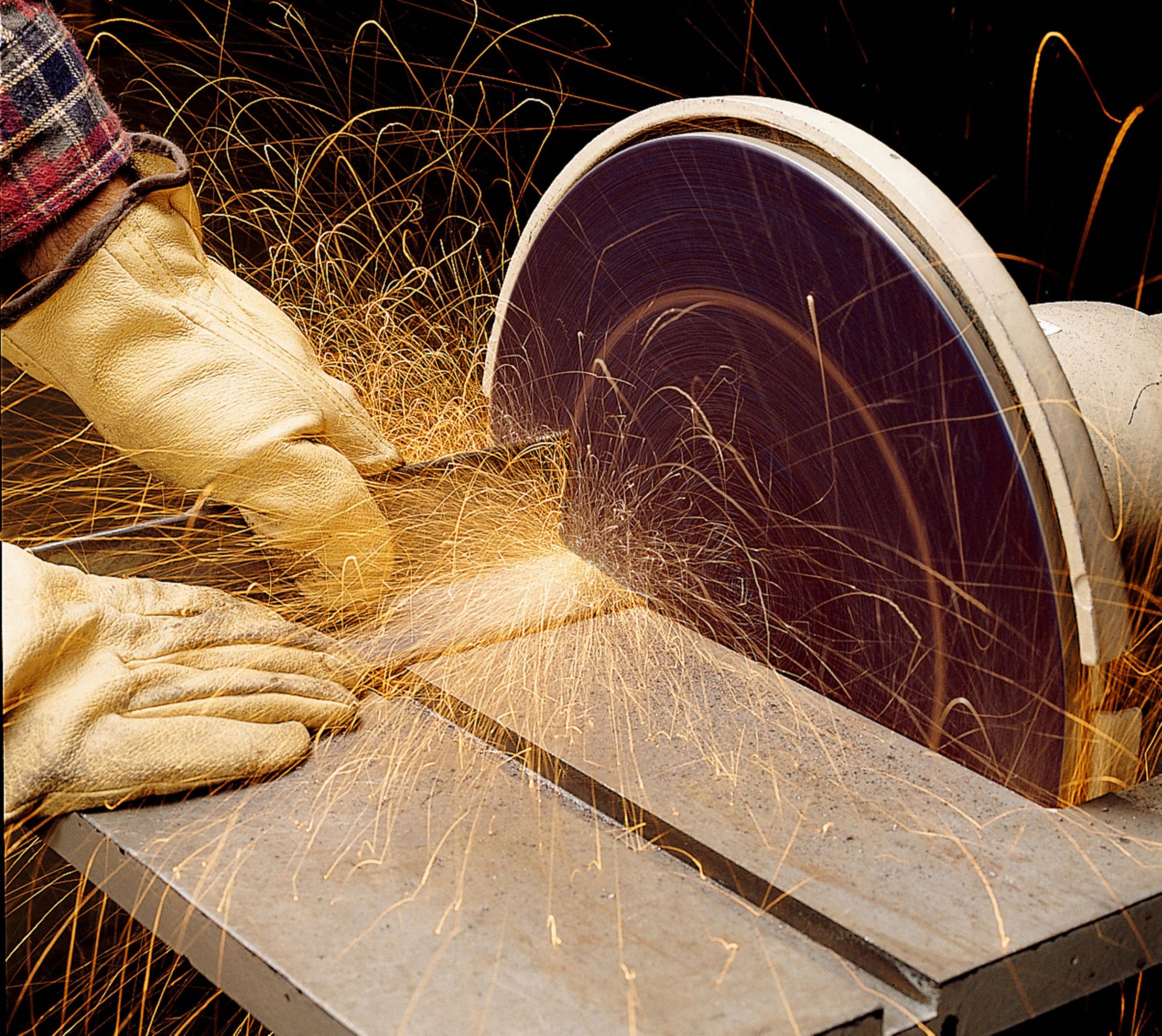 3M Coarse, Aluminum Oxide, Coated, PSA Sanding Disc, 12 in, 80 Abrasive