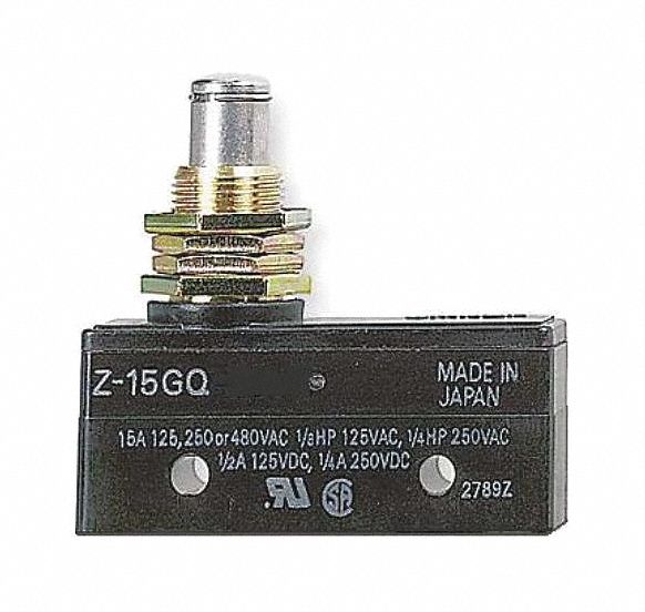 Snap Action Switch: Plunger Actuator, 1NO/1NC, Solder