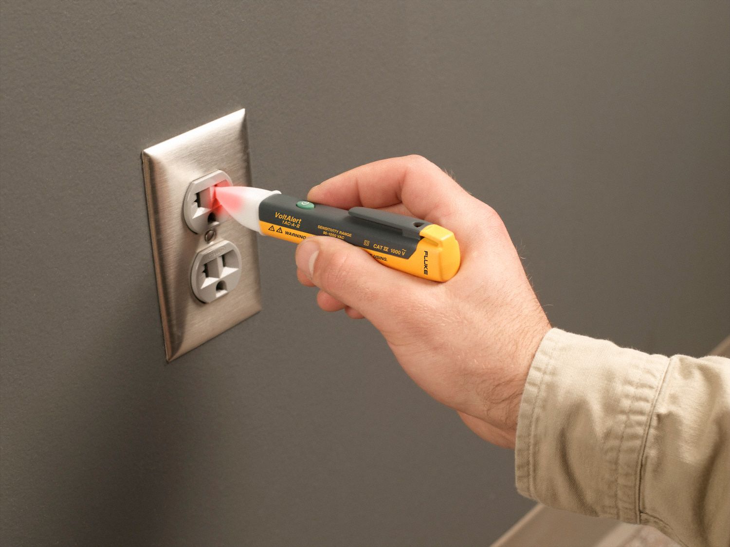 FLUKE Voltage Detector, 5 In. L, 90 to 1000VAC 2KU25Fluke1ACA1II