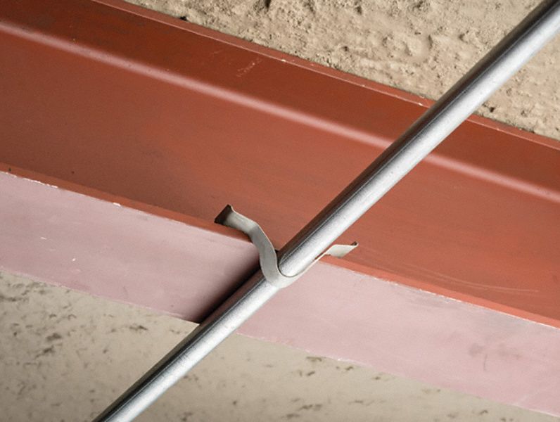 NVENT CADDY Cable Conduit Clip Hanger 1 1/4 in_3/4 in_1 in Trade Size