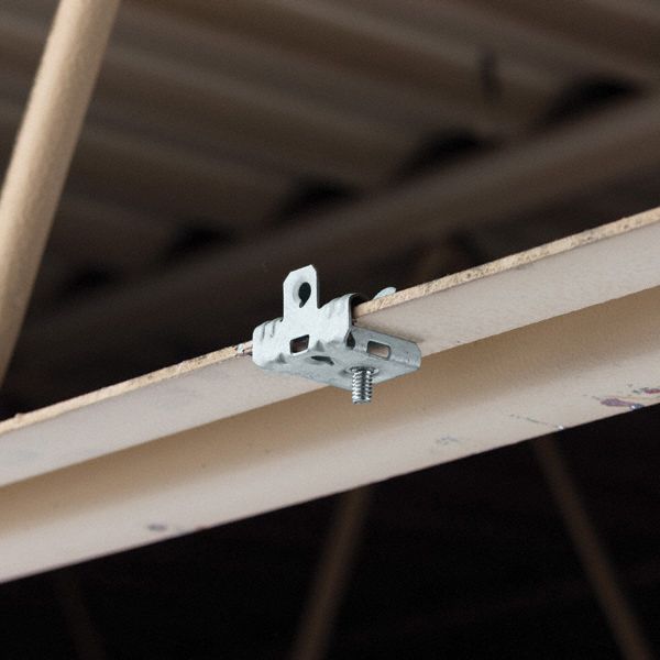 NVENT CADDY HammerOn Beam Clamps Steel, 5/16 in to 1/2 in, 1/4 in20