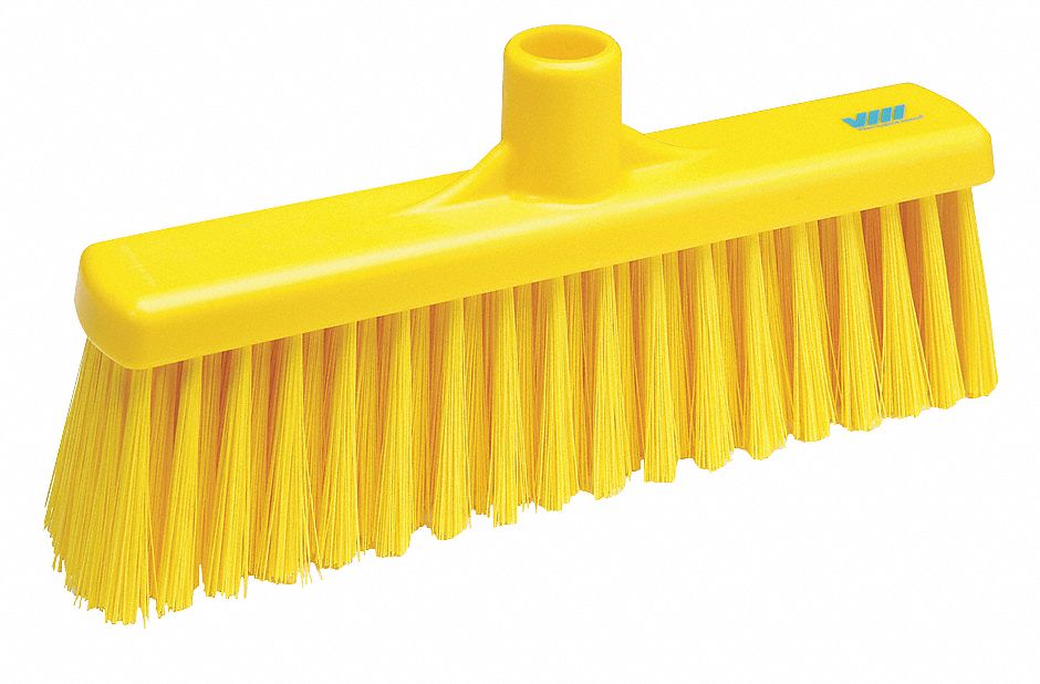 UPRIGHT BROOM W/ SOFT BRISTLES YW