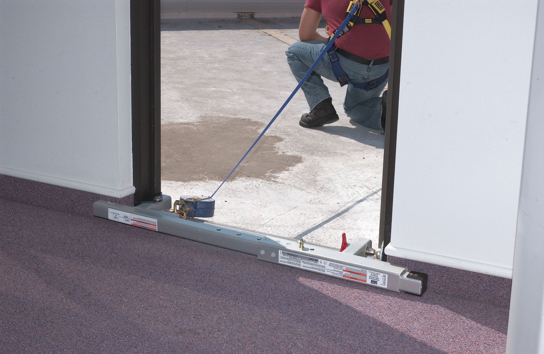 3M DBISALA Jamb, Aluminum, Reusable, 5000 lb Tensile Strength 2UZE4